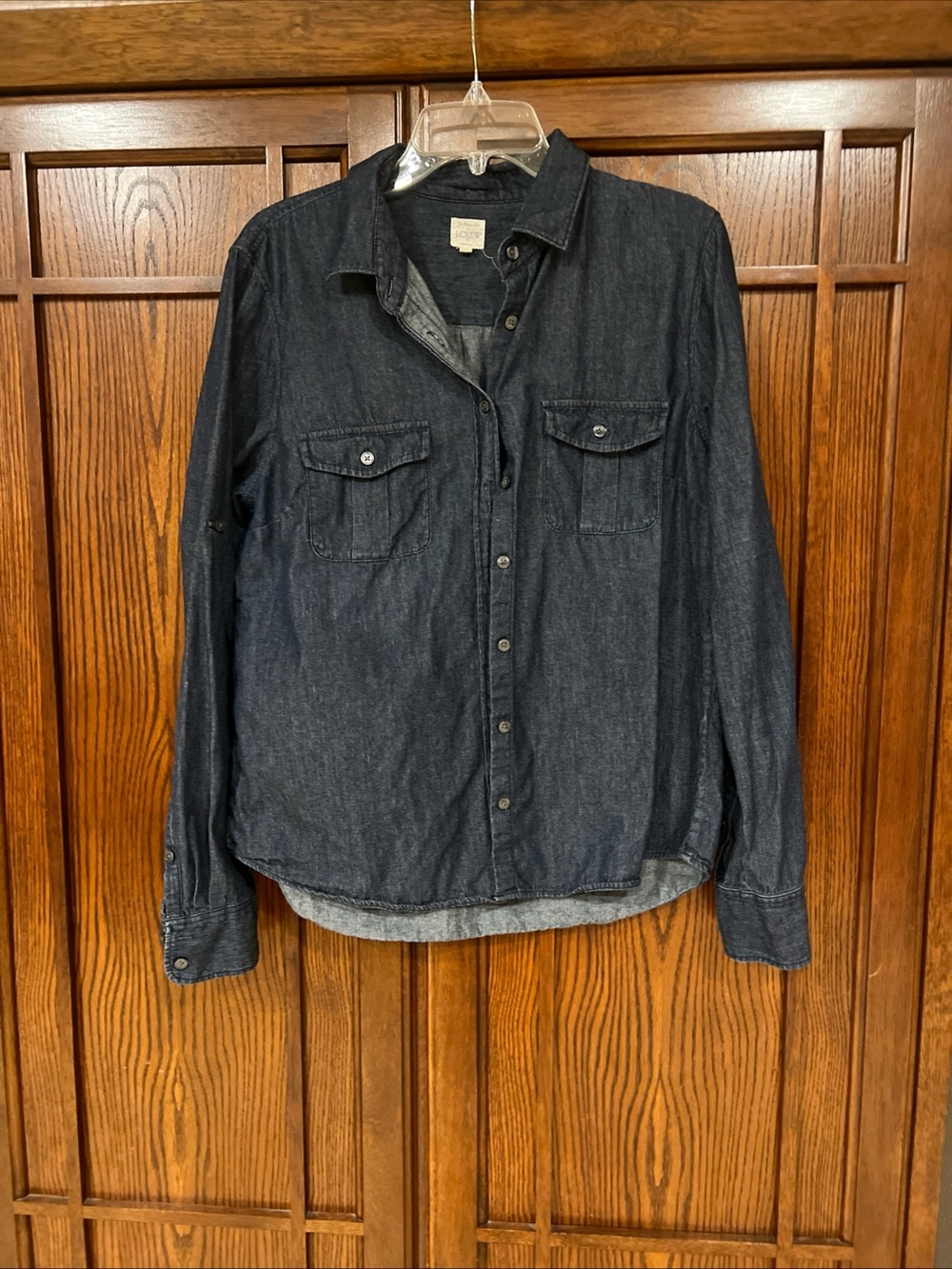 Crew Denim Shirt Womens XL Dark Wash Blue Chambray Button Down Dual Pocket LS